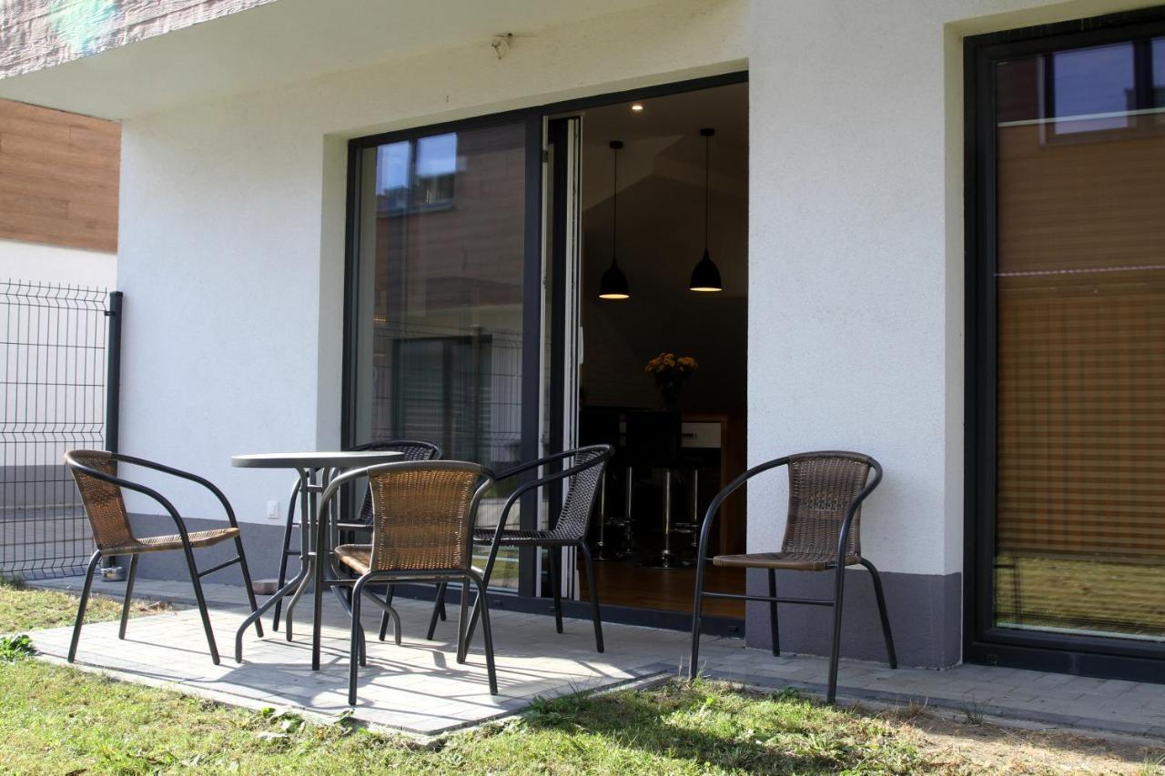 Lawendowy Zakatek - Klimatyzacja - Ogrodek - Prywatny Parking Apartment Rzeszow Exterior photo